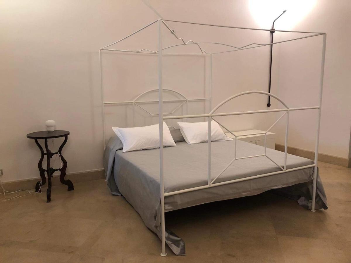 Palazzo Bernardini B & B Матера Екстериор снимка